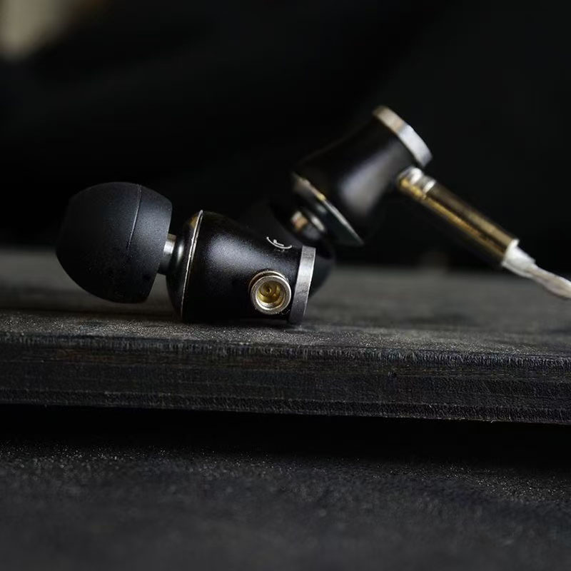 HiFi In-Ear Earbuds MMCX Inter - Type C Wired Earphones With Mic review and price